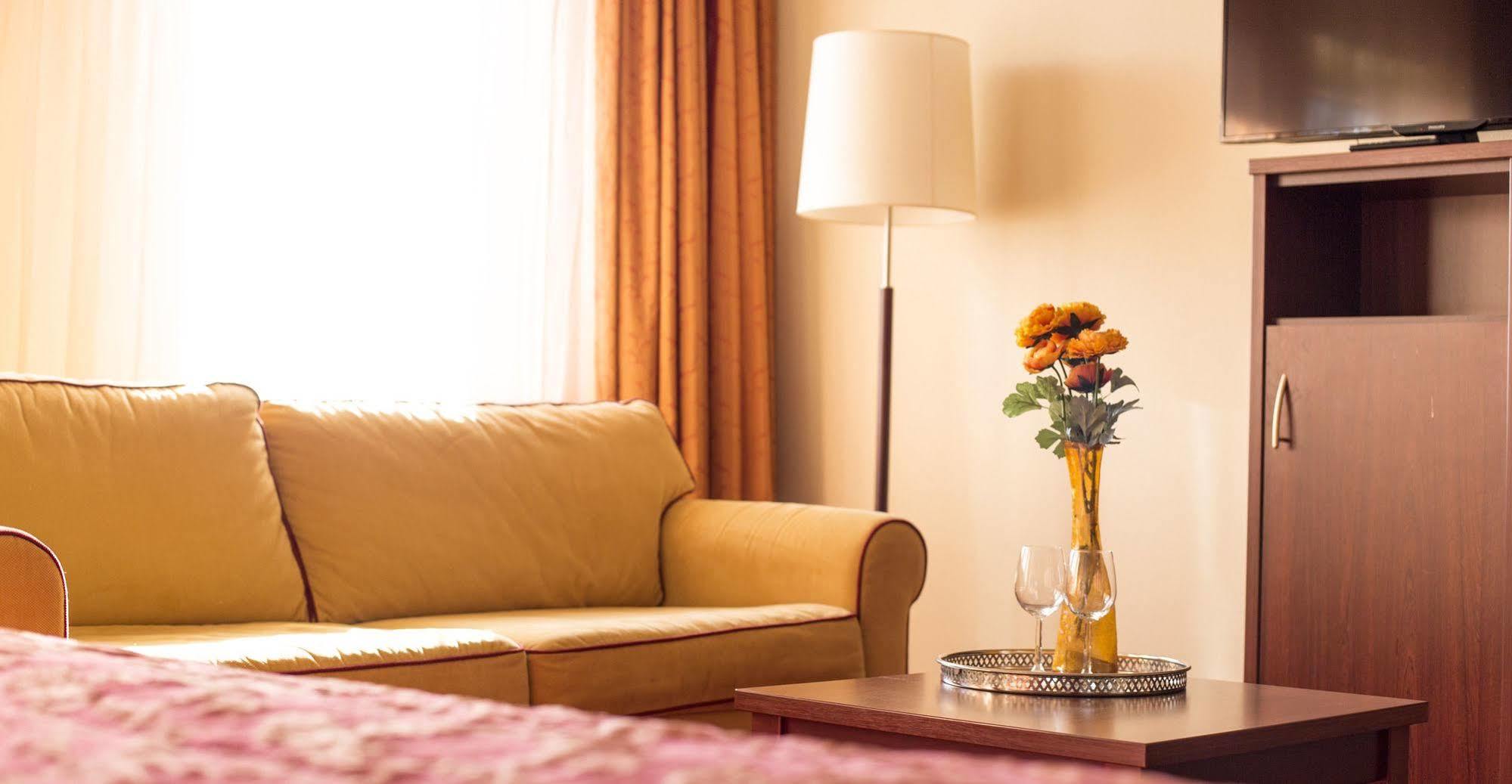 Hotel Umberto วีเคิน ภายนอก รูปภาพ
